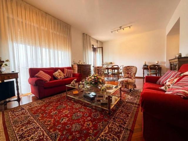 Appartamento in vendita di 137 m² in Via Malakoff