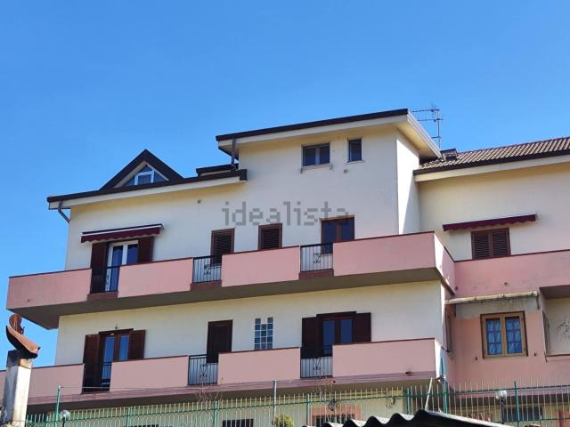 Appartamento in vendita di 137 m² in Via Nazionale Vico I, 2