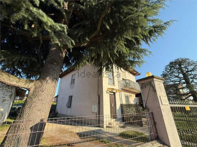 Appartamento in vendita di 137 m² in Via San Francesco Al Campo, 66