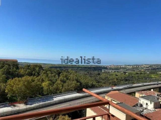 Appartamento in vendita di 137 m² in Via Polibio