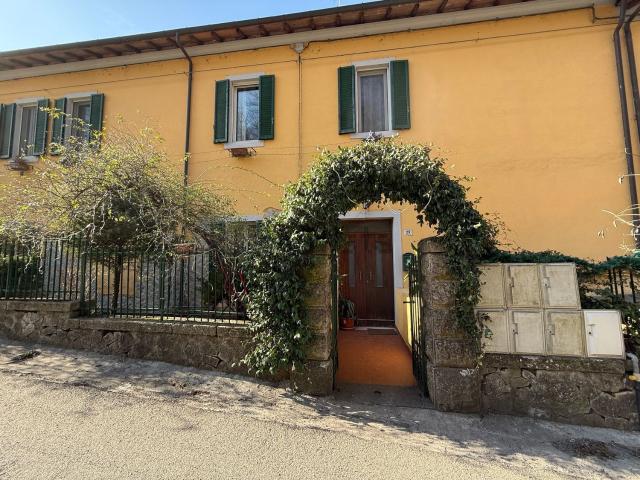 Appartamento in vendita di 137 m² in Via Ponte Limentra, 29