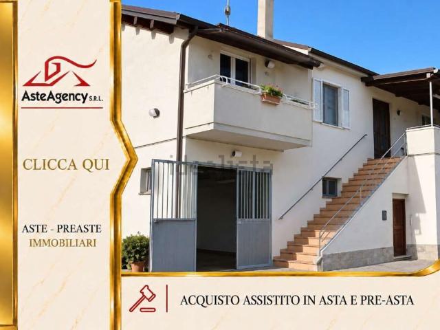 Appartamento in vendita di 137 m² in Via Piemarano, 26