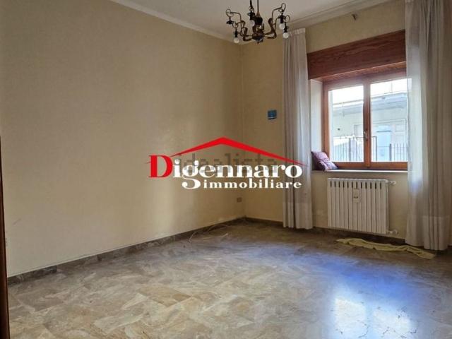 Appartamento in vendita di 137 m² in Via Ricovero di Mendicita&apos , 60