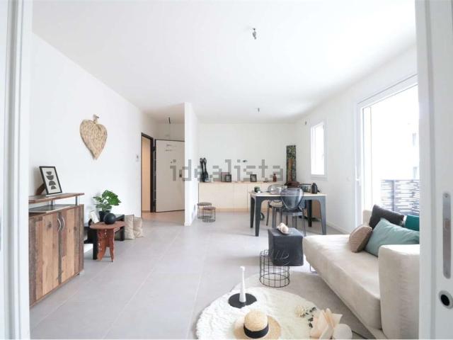 Appartamento in vendita di 137 m² in Via Tiziano Vecellio