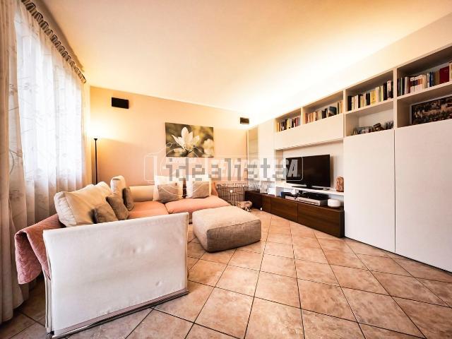 Appartamento in vendita di 137 m² in Viale Tilman, 47