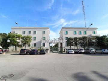 Appartamento in vendita di 137 m² in Viale Duca degli Abruzzi, 26