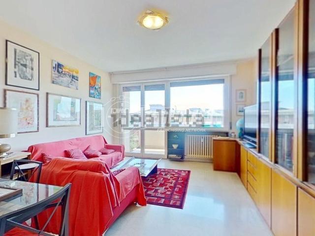 Appartamento in vendita di 137 m² in Viale Lombardia