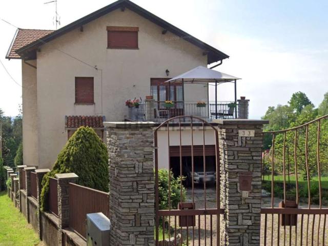 Appartamento in vendita di 137 m² in Frazione Roveglio, 3