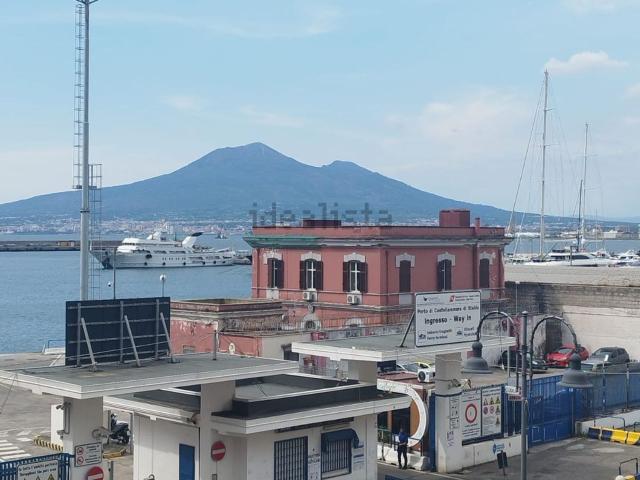 Appartamento in vendita di 137 m² in Piazza Cristoforo Colombo