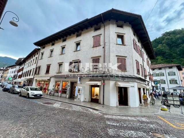 Appartamento in vendita di 137 m² in Piazza Garibaldi