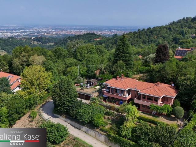 Appartamento in vendita di 137 m² in Strada Bellavista, 16