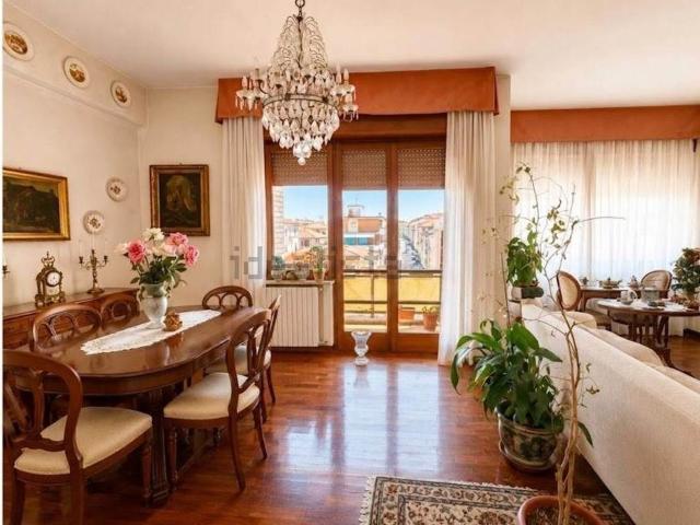 Appartamento in vendita di 138 m²