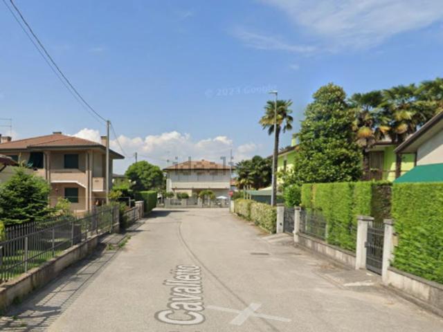 Appartamento in vendita di 138 m² in Via Cavalletto