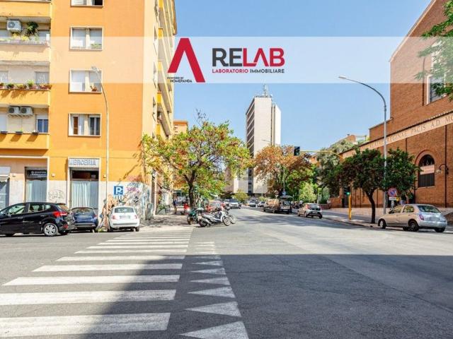 Appartamento in vendita di 138 m² in Via Anton Giulio Barrili, 49