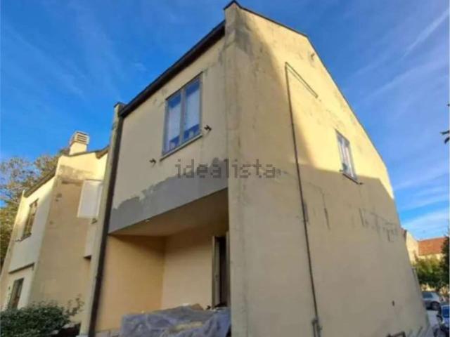 Appartamento in vendita di 138 m² in Via G. Matteotti, 4