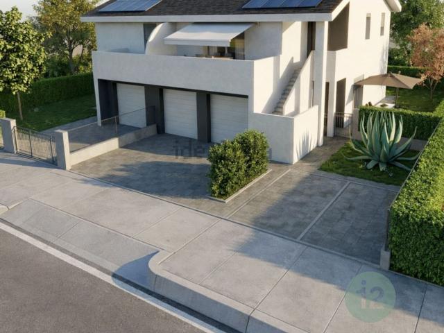 Appartamento in vendita di 138 m² in Via Giotto