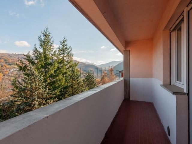 Appartamento in vendita di 138 m² in Via Gramsci