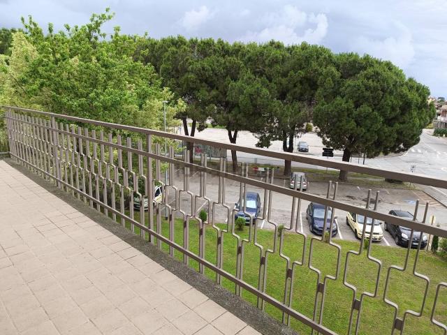 Appartamento in vendita di 138 m² in Via Dante Alighieri, 5