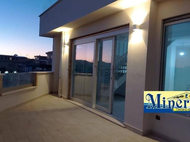 Appartamento in vendita di 138 m² in Via dei Gladioli