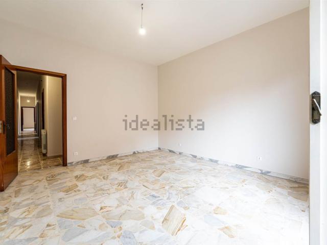 Appartamento in vendita di 138 m² in Via della Regione, 271