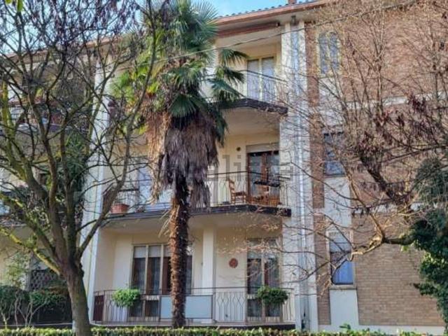 Appartamento in vendita di 138 m² in Via Enrico Bernardi, 23