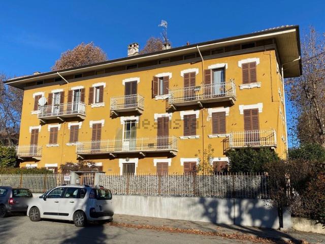Appartamento in vendita di 138 m² in Via Edmondo de Amicis, 11