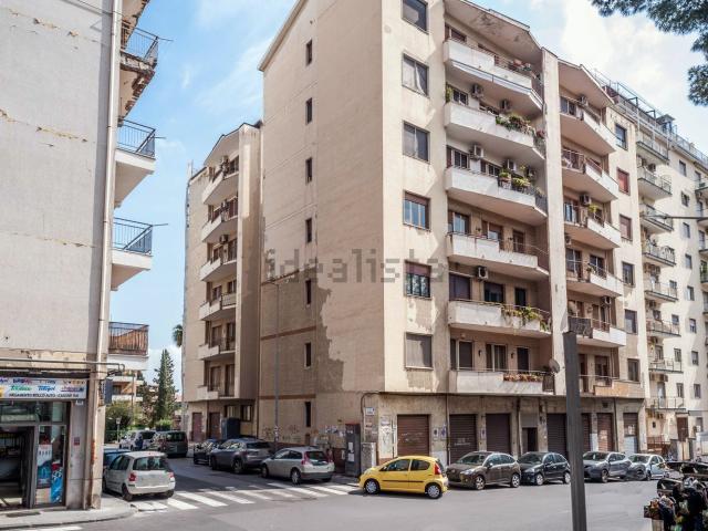 Appartamento in vendita di 138 m² in Via Fimia, 18