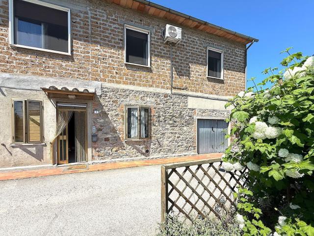 Appartamento in vendita di 138 m² in Via Kennedy
