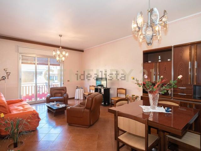 Appartamento in vendita di 138 m² in Via III Retta di Ponente, 200