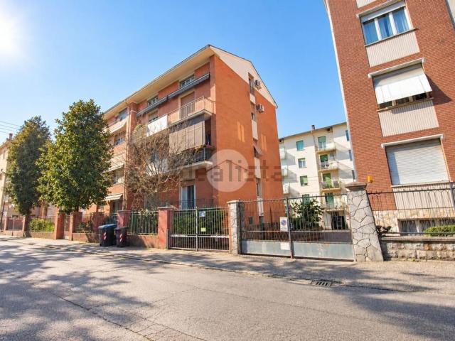 Appartamento in vendita di 138 m² in Via Ippolito Nievo, 7
