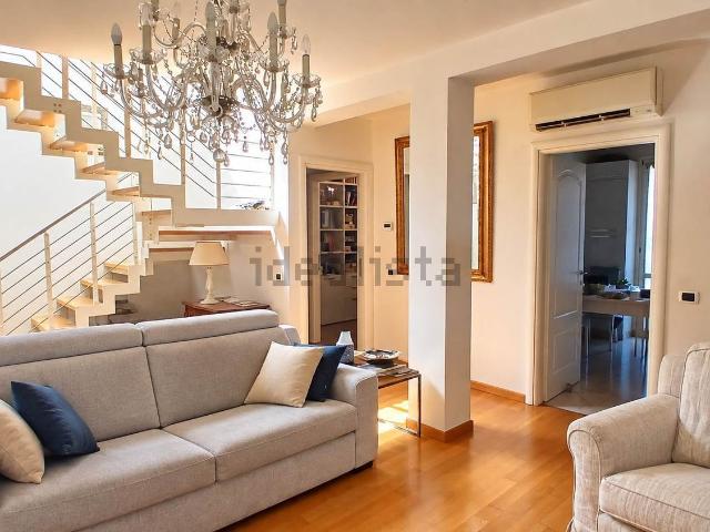 Appartamento in vendita di 138 m² in Via Lodovico Ricci, 76