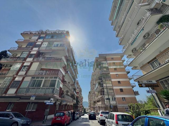 Appartamento in vendita di 138 m² in Via Maria Bakunin Parco San Paolo, 41