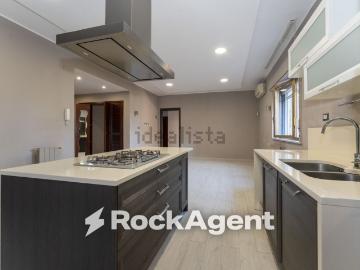 Appartamento in vendita di 138 m² in Via Sebastiano Catania, 298