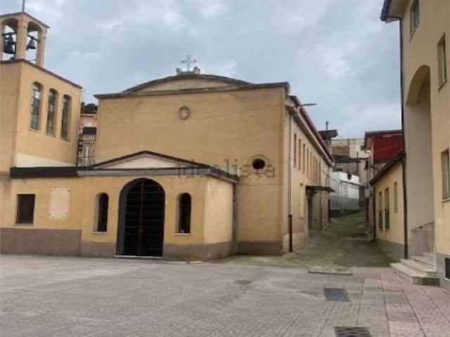 Appartamento in vendita di 138 m² in Via Predappio, 8