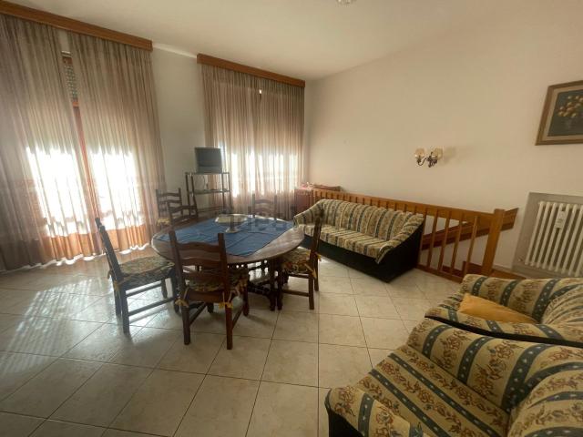 Appartamento in vendita di 138 m² in Via Volturno