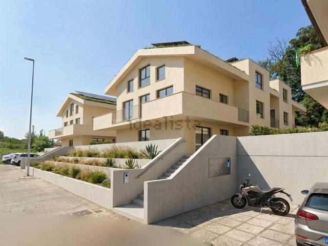 Appartamento in vendita di 138 m² in Via XXV Aprile