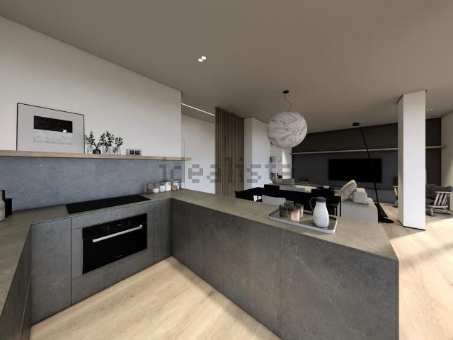 Appartamento in vendita di 138 m² in Viale Aldo Moro, 10