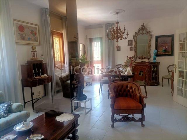Appartamento in vendita di 138 m² in Viale John Fitzgerald Kennedy