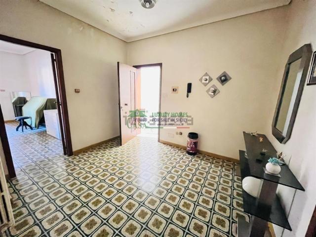 Appartamento in vendita di 138 m² in Piazza Antonio Gramsci