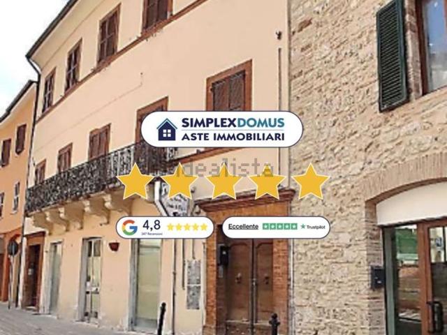 Appartamento in vendita di 138 m² in Piazza Giacomo Matteotti