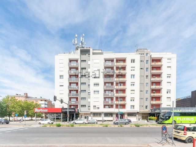 Appartamento in vendita di 138 m² in Strada Statale 64 Porrettana, 42