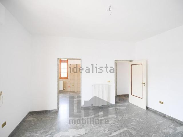 Appartamento in vendita di 139 m² in Via Castore Marco