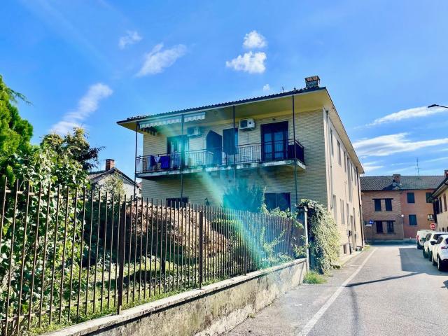 Appartamento in vendita di 139 m² in Via Adua, 2