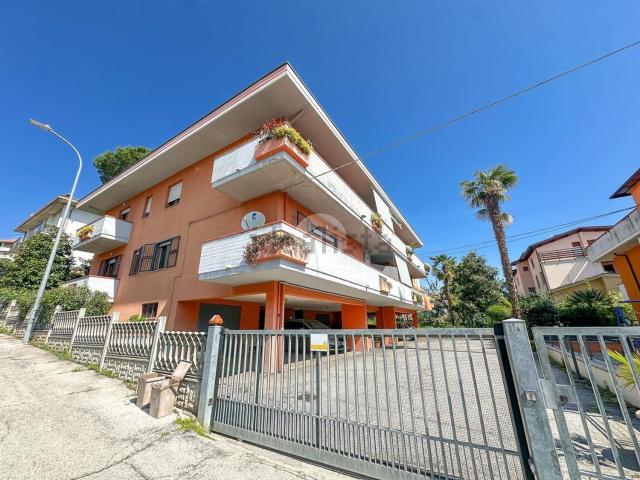 Appartamento in vendita di 139 m² in Via Aurelio Grue, 16