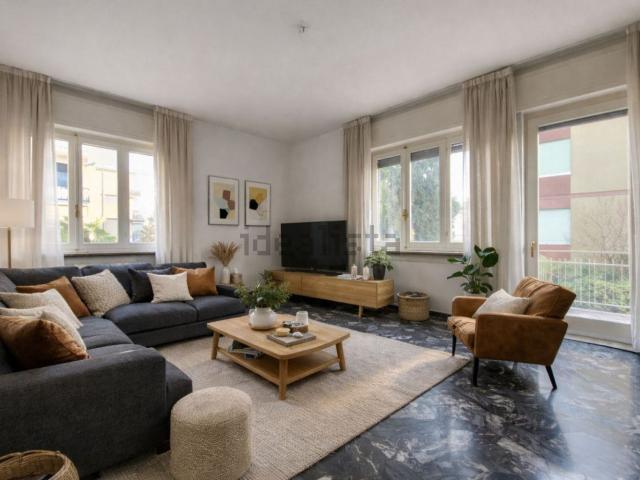 Appartamento in vendita di 139 m² in Via Basilio Dalla Scola, 43