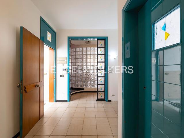 Appartamento in vendita di 139 m² in Via Benedetto Croce, 11