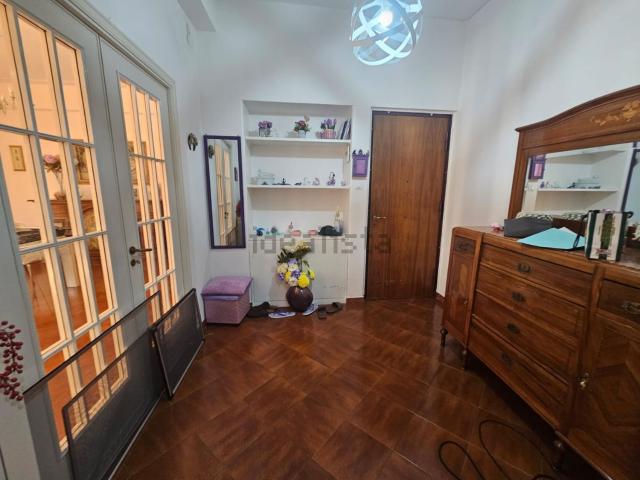 Appartamento in vendita di 139 m² in Via Giuseppe Fava, 14