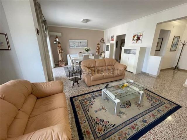 Appartamento in vendita di 139 m² in Via Aquileia