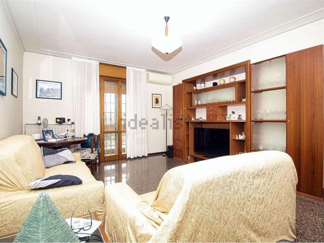 Appartamento in vendita di 139 m² in Via Don Luigi Giberti