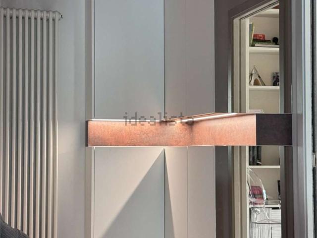Appartamento in vendita di 139 m² in Via IV Novembre